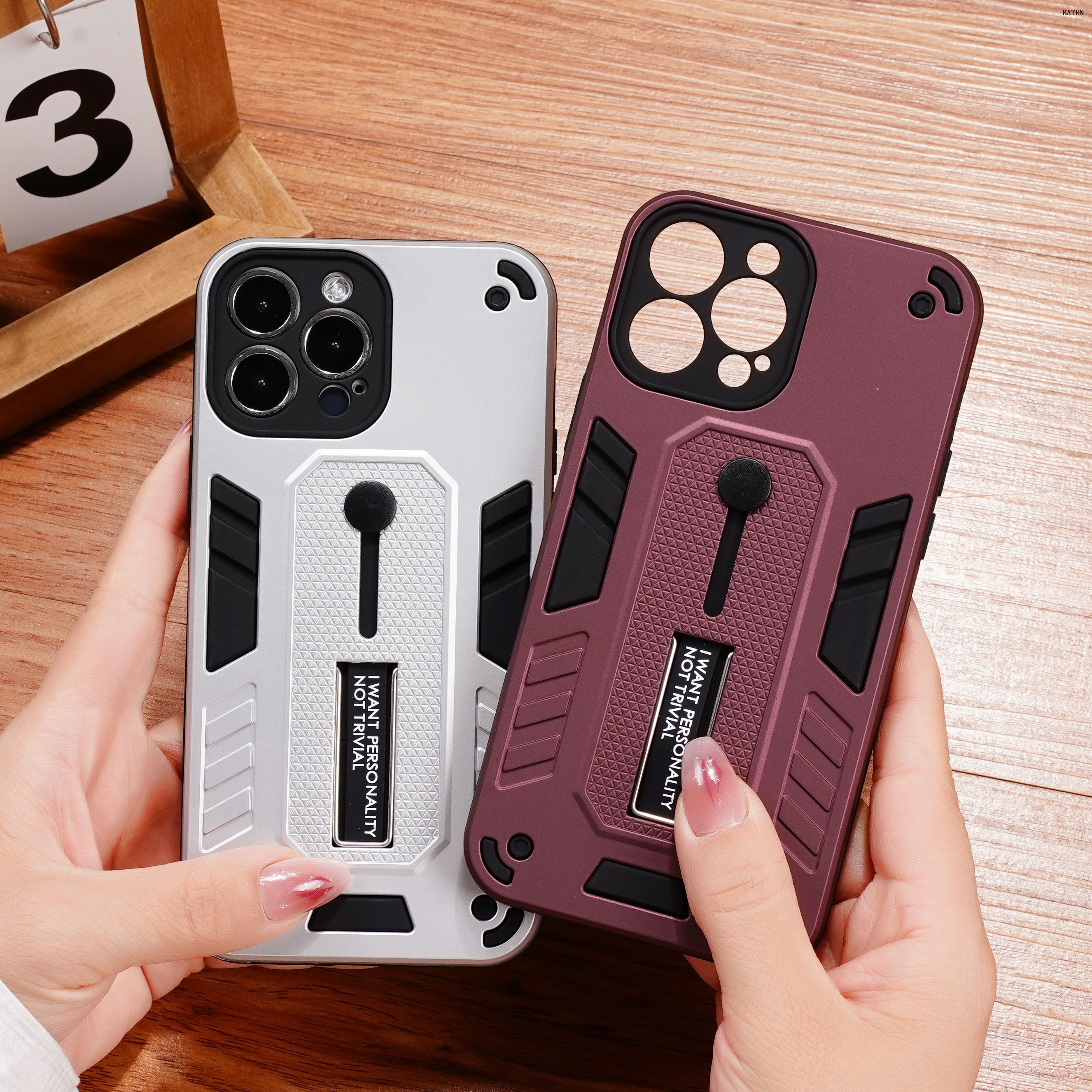 Capa de telefone com suporte