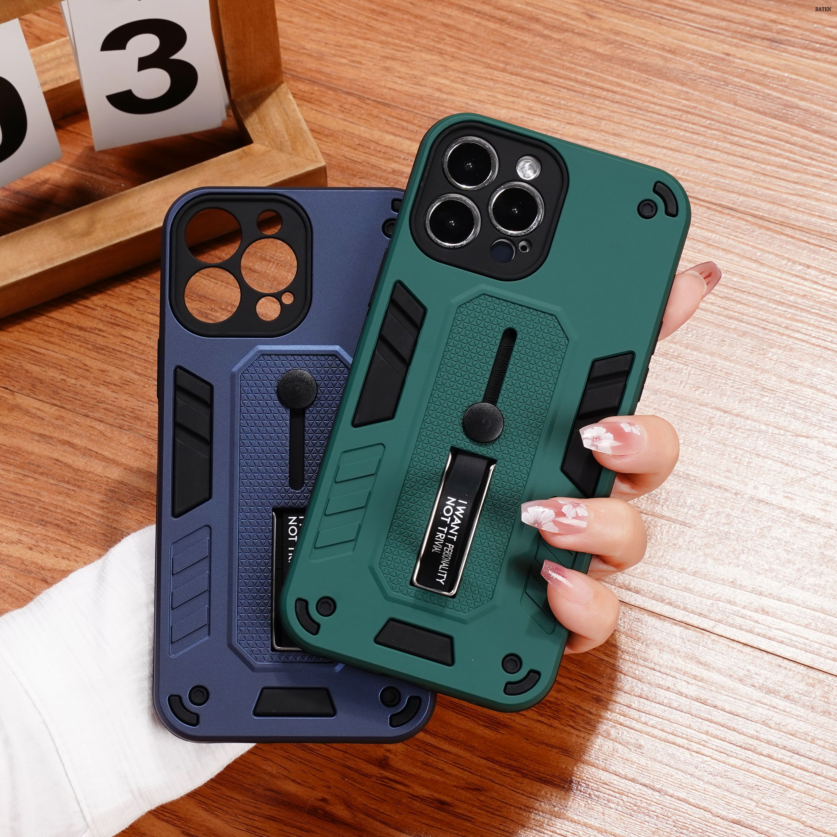 Capa de telefone com suporte